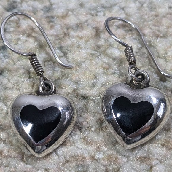 Vintage Mexican Taxco Sterling Silver Heart Charm Earrings with Black Onyx Inlay - Picture 8 of 9